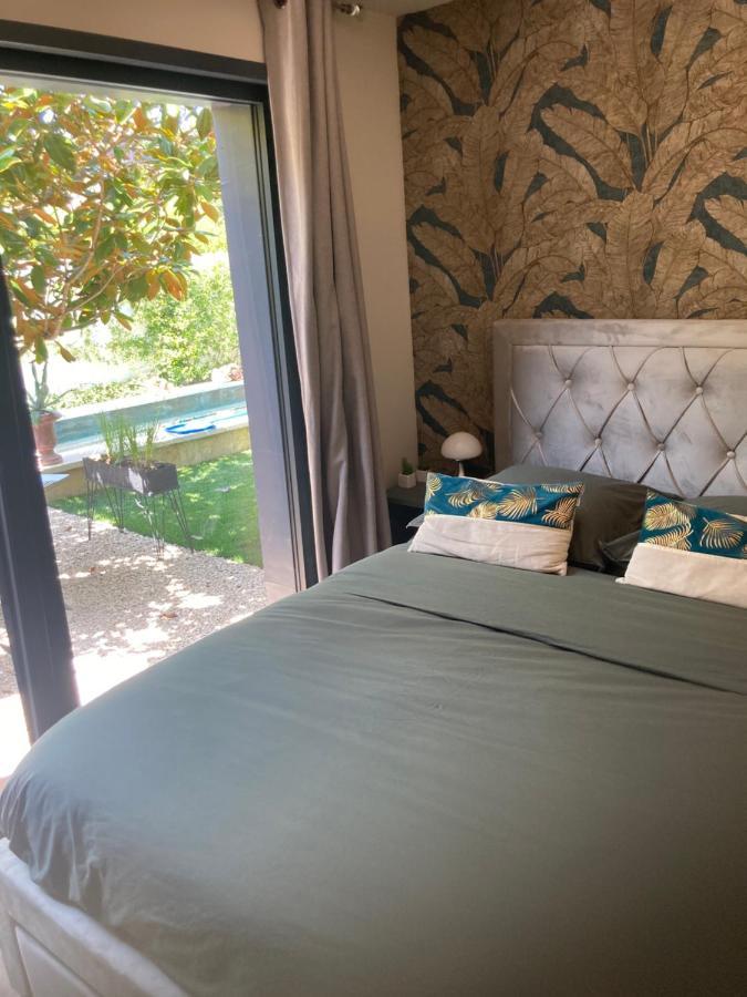Ferienwohnung A Lombre Du Magnolia LʼIsle-sur-la-Sorgue Exterior foto
