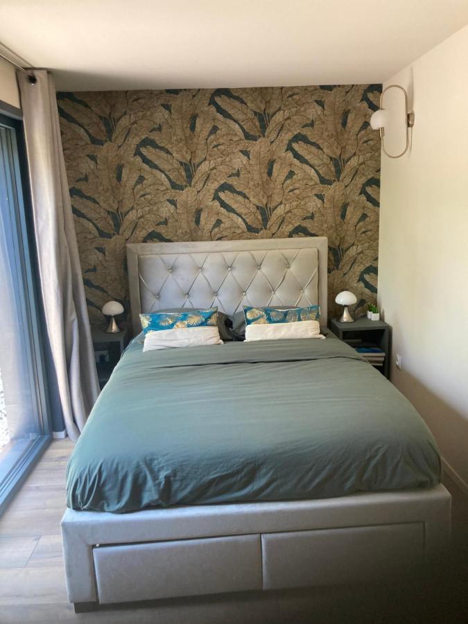 Ferienwohnung A Lombre Du Magnolia LʼIsle-sur-la-Sorgue Exterior foto